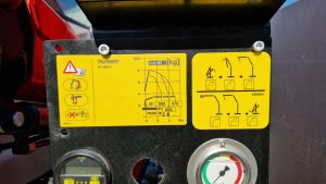 kamionski-sanduk-palfinger-dizalica