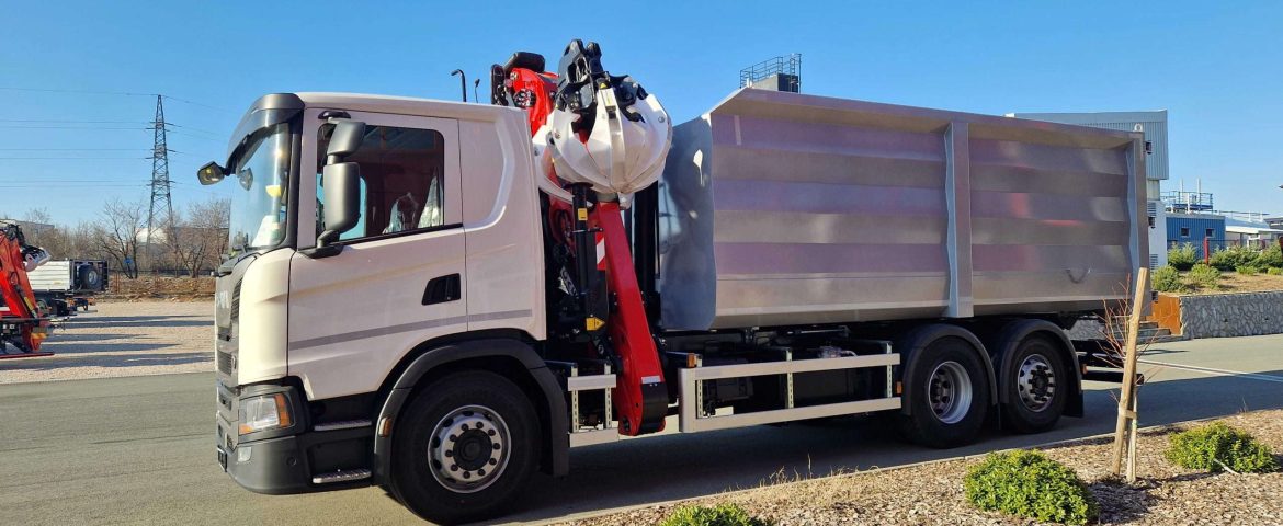 Recycling nadogradnja s Epsilon dizalicom M12Z83 i stražnjim kiperom SKK160-6.0