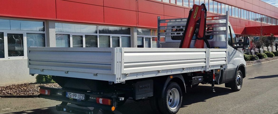 Palfinger PC 3800 in a platform for the company MPS-67