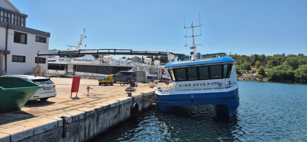 Palfinger Marine PK 50002 M na katamaranu u domaćem brodogradilištu