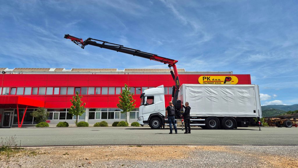 New Palfinger PK 365 TEC crane model delivered to Solvis d.o.o.