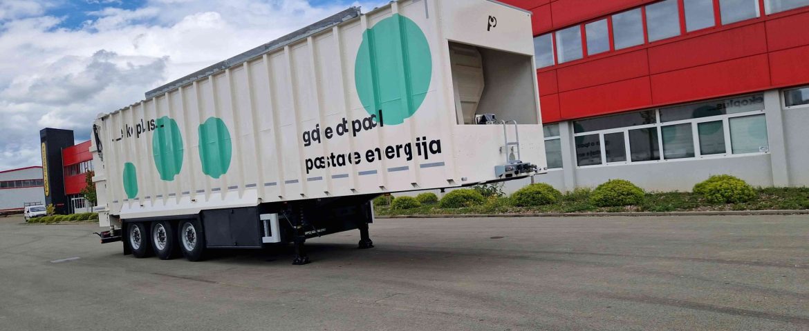 Four PPKK39 Self-Compacting Semi-Trailers Delivered to Eko Plus d.o.o.