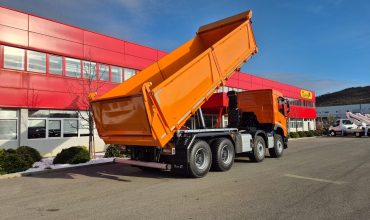 Trostrani kiper TK220-6.2 za tvrtku CMAT4D