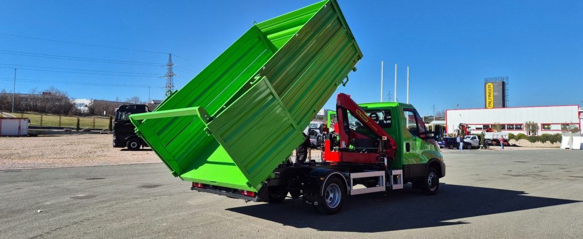 Isporuka komunalne nadogradnje s dizalicom PK 3400 za KD Čistoća Rijeka