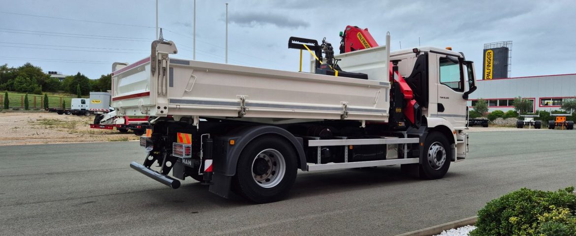 Isporuka kiperske nadogradnje s Palfinger dizalicom PK 19.001 SLD5 za Braniteljsku zadrugu Klanfa