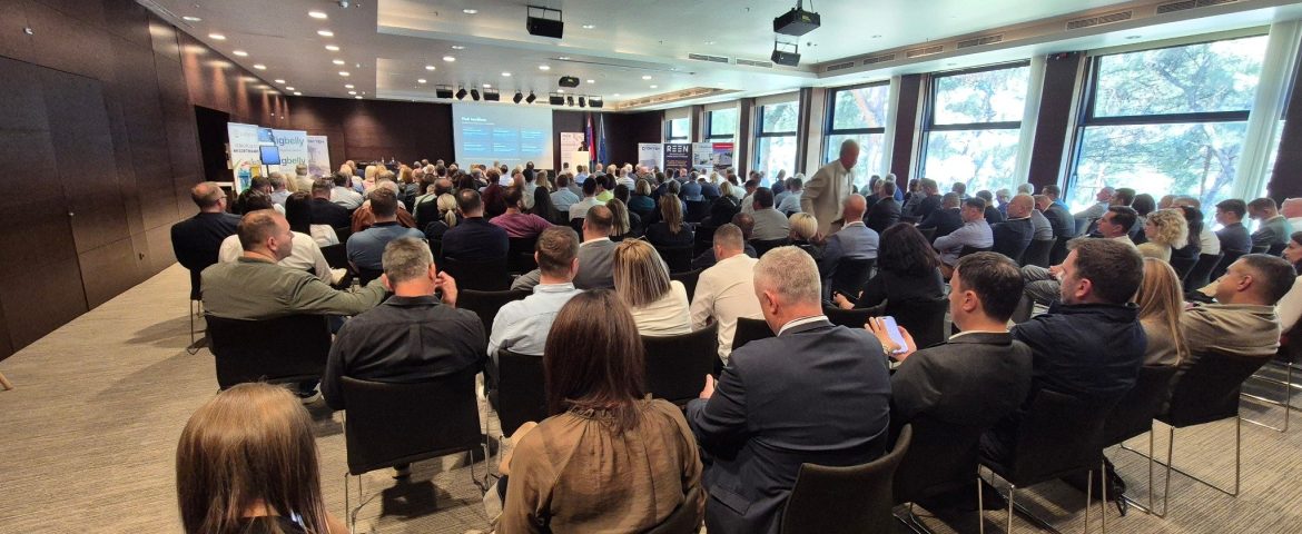 Palfinger tim na HGK skupu u Poreču