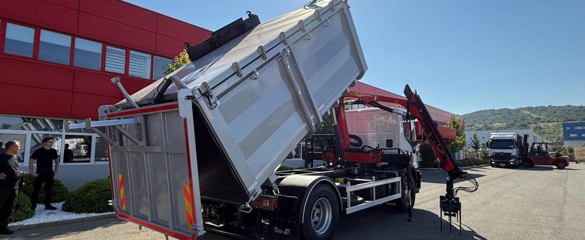 Delivery of Municipal Vehicle with Palfinger PK 7.001 SLD 3 Crane and INOX SKK115-4.0 Rear Tipper Body for Belje Agro-Vet d.o.o.