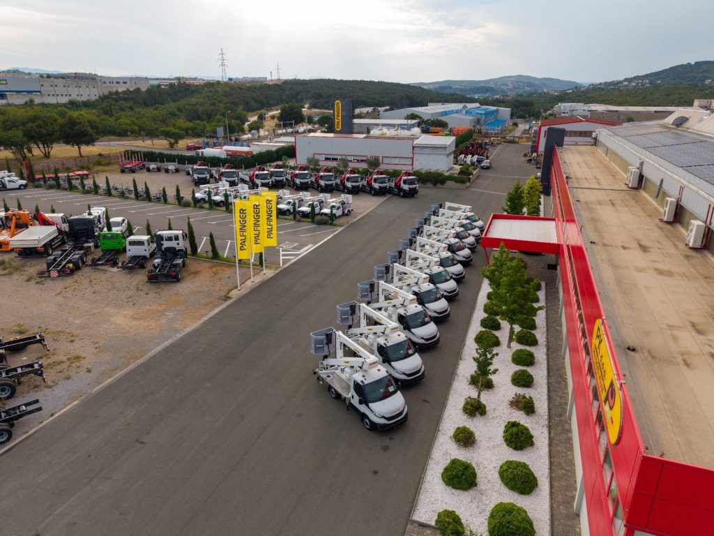 Velika isporuka za HEP - ODS: 56 specijaliziranih vozila i prikolica za rad na elektroenergetskoj mreži