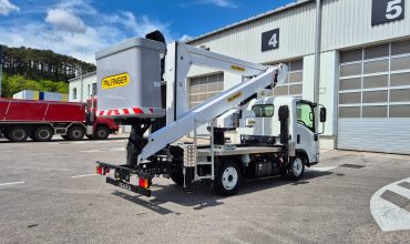 novo u ponudi: ISUZU M21 T s PALFINGER platformom P200 A-E